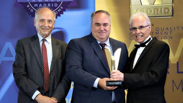 Brasileiros em Ushuaia Ganha prêmio World Quality Commitment
