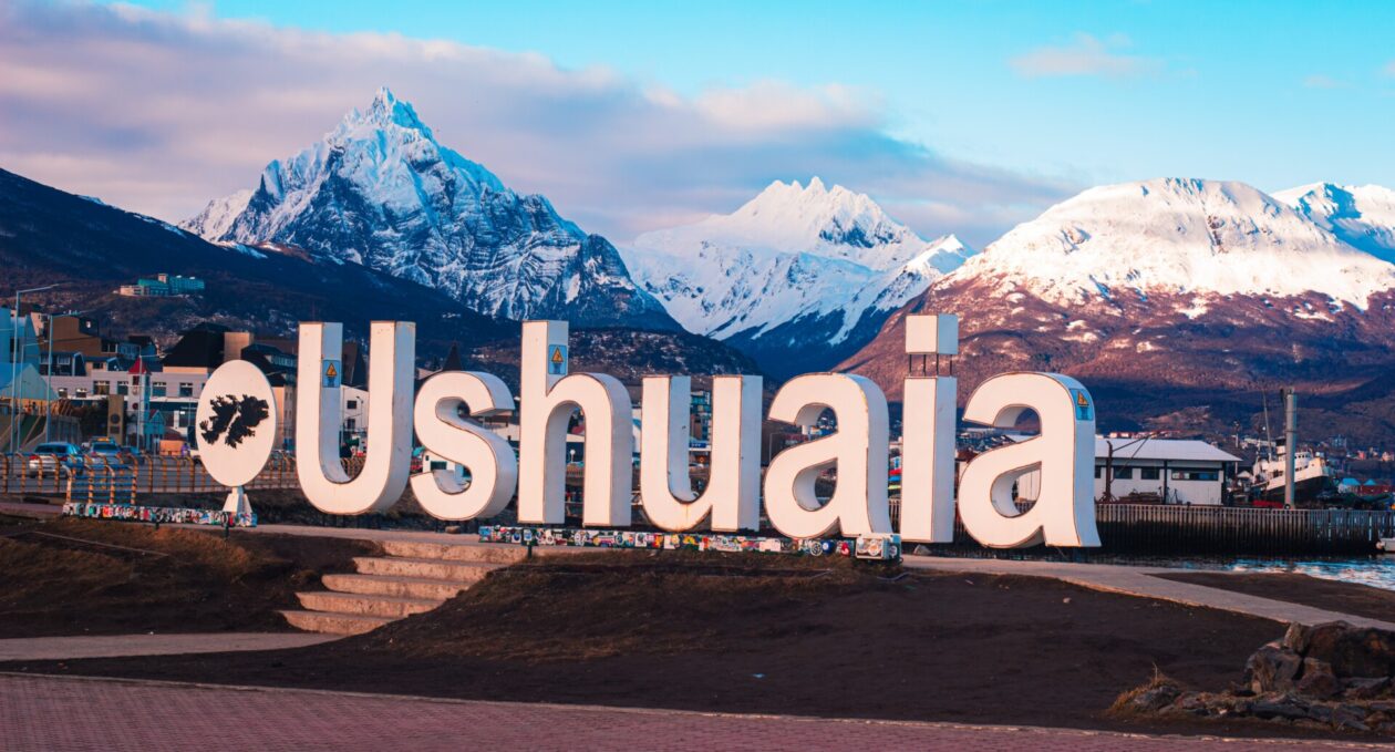 Letreiro de Ushuaia - Brasileiros em Ushuaia